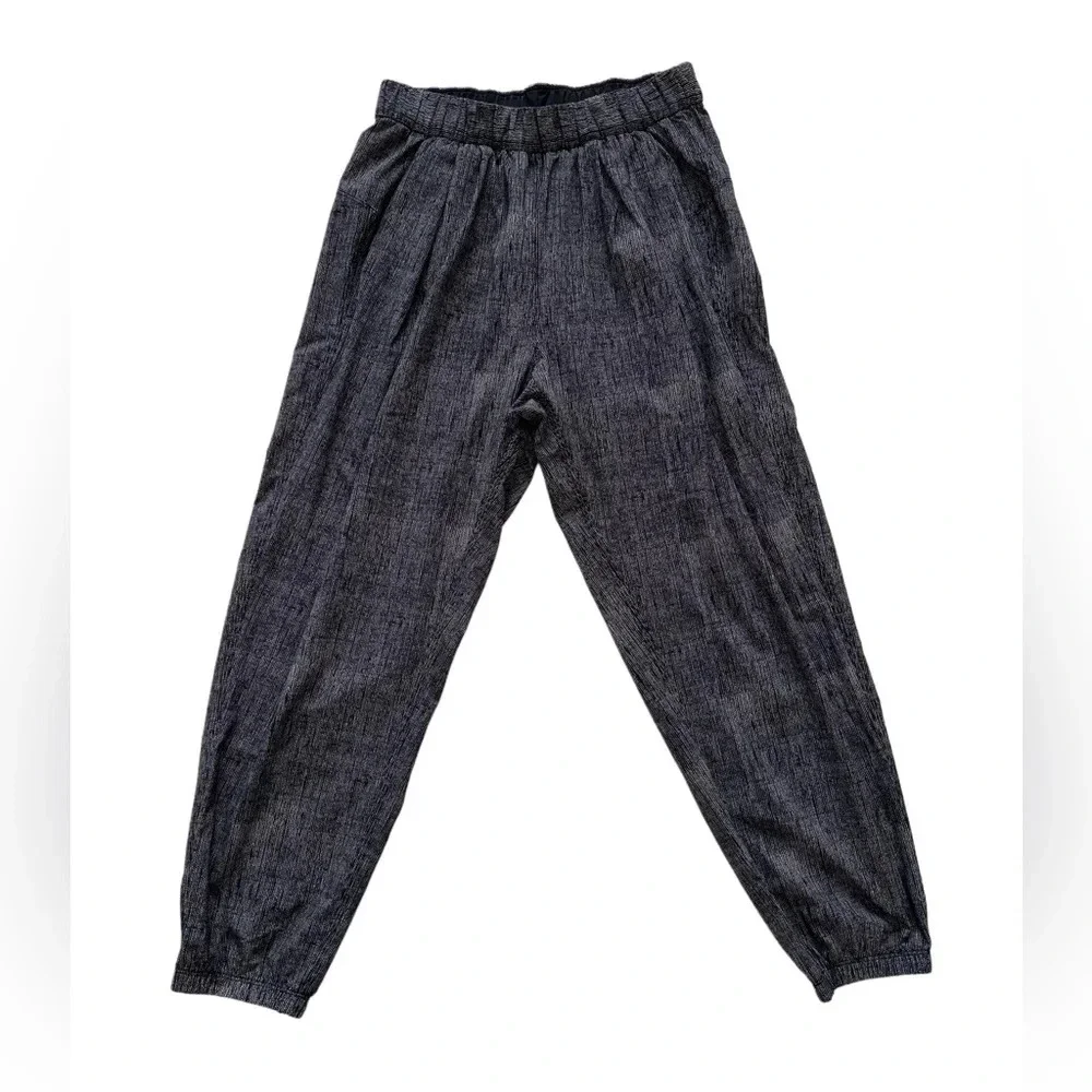 Lululemon Rollin' With My Omies Burlap Texture Dune Black yoga jogger pants 4 - Picture 9 of 15